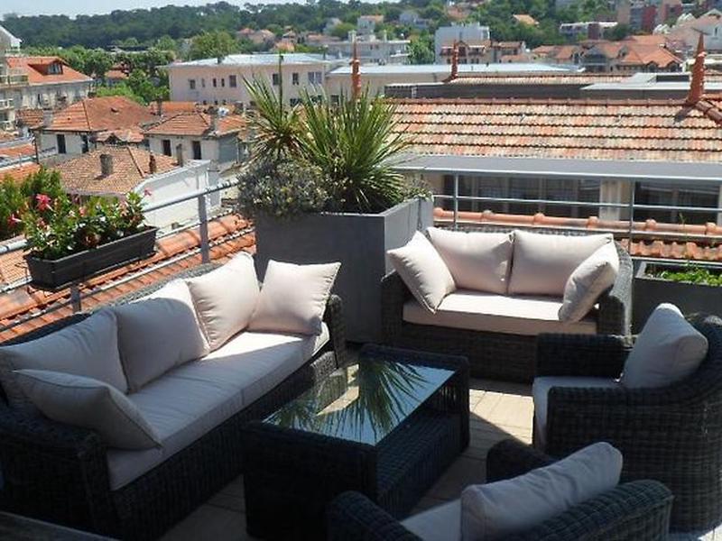 BCC9501ED636DE425CCF7E429E283633