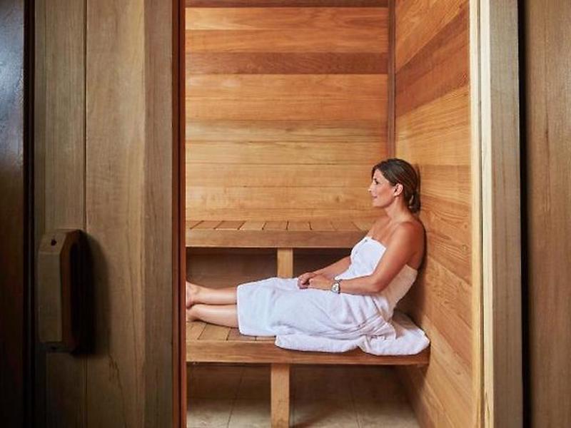 9DD89AD2AF69334433A7E756CBD52762