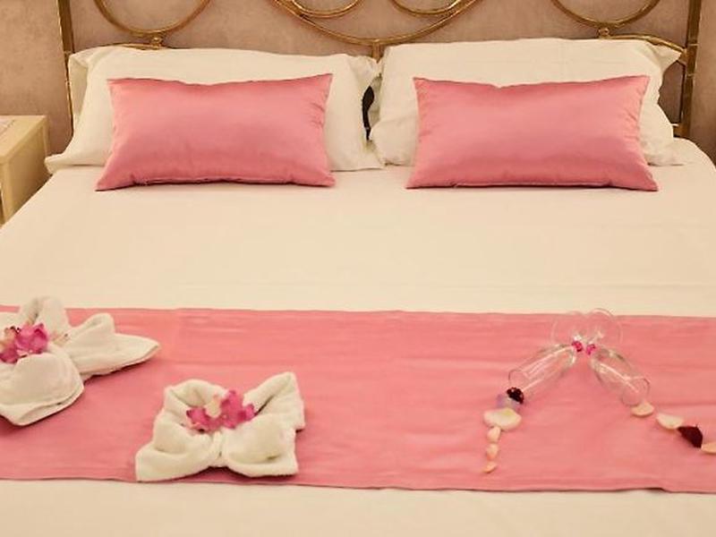 F04555DAB90AD81068C693F168A53BD6