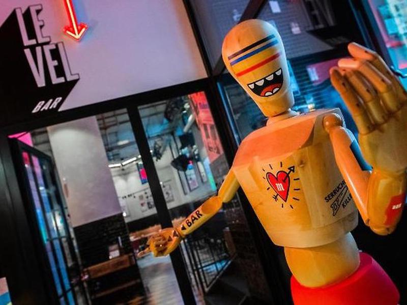 98C21A8F8FCE7BDD0C4FA9748E46E0B8