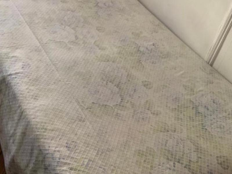 E5F7BF475ADAAC96BDD09A0D9F36700F