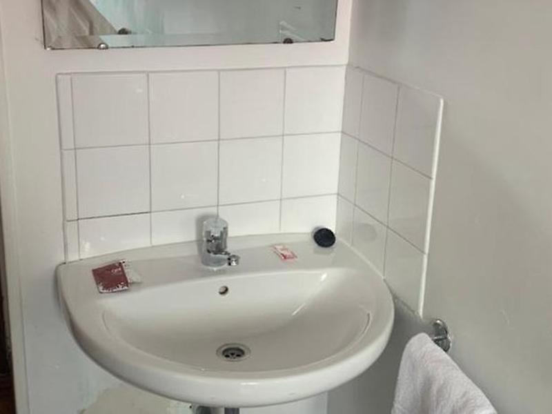 0A67FD2EDD19E82E53FE0566500130FA