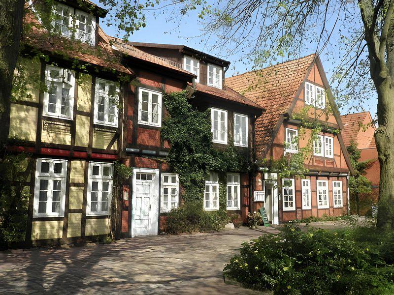 397CC12F6336ABC8A4AFA0A9D41FDE02