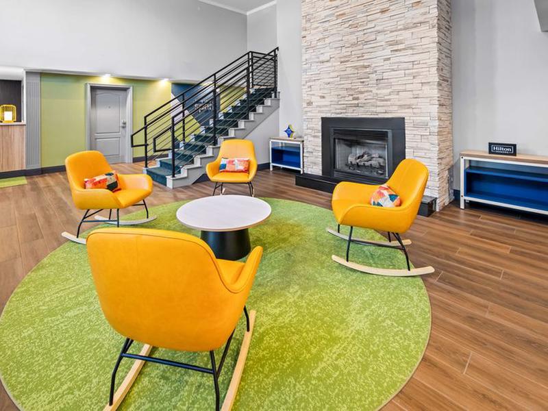 36110A89D7F4372B9ADCD1F12F778B19