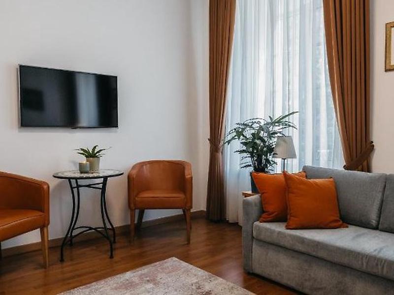 62507844F982E4F3365E8CE75D1F456C