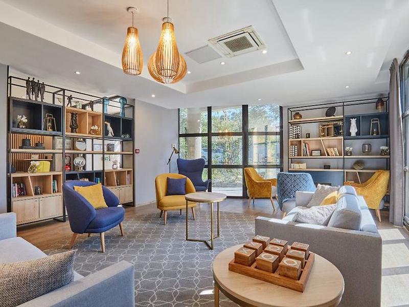 79FC01BD225042A43E44D25E5134B8DD