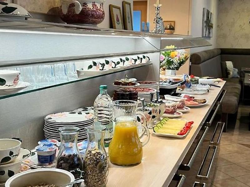 AF885D68448D3617345E5A4CE236AC00