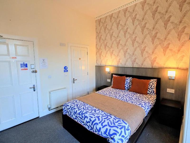 B3786600266FAA8493BC18FF9BCBC9C6