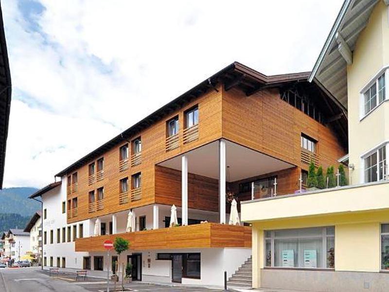 2818B8E4297B8138704924F01BA4B195