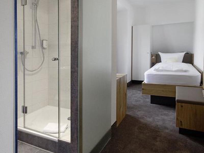 594E51248250EEA88A9EBB017C9E103B