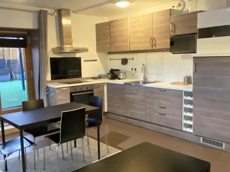 0121D82102EFBD8E93AB8F0272444AFC