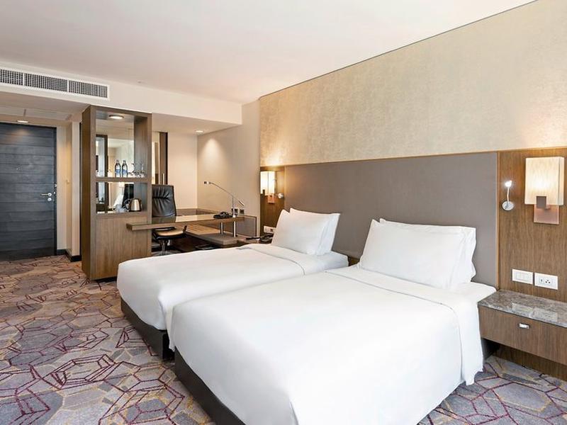 E29746B4E1E3C35C79C5B8216C7A179C