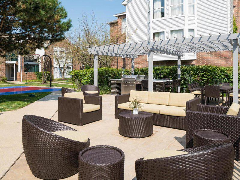 20B4429DEB900CDCCBF0C944AF15DE3B