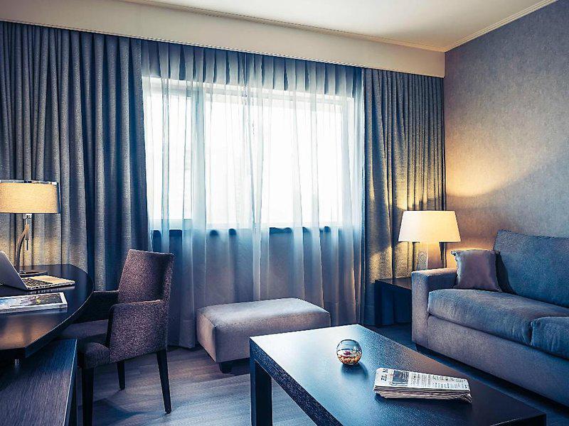 1C15E799E59A8F84B0B68F929EA7F0E9