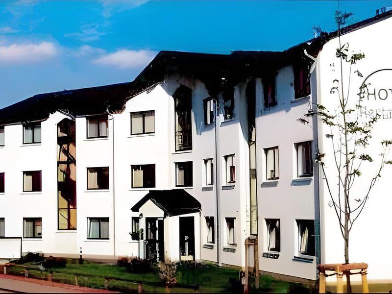 A730BC11857B006708C4857D3B101F3E