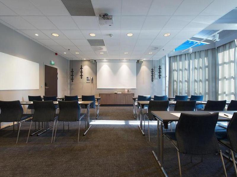 7E4D47ADB431EE3AD1F5F8BE91168D1A