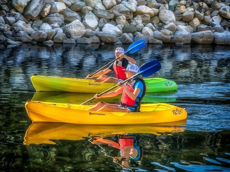 4FEC03C7711E8BE51DD5DEE849205030