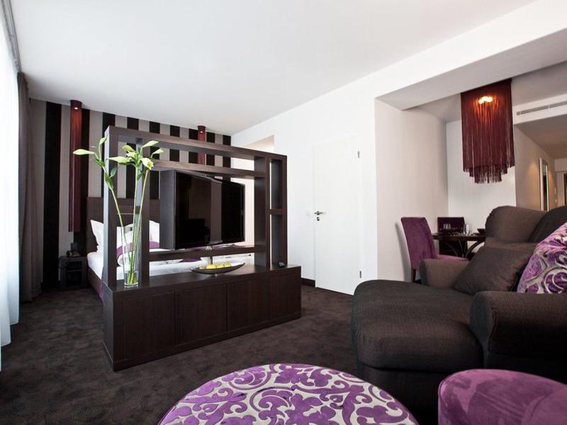 5DCEF14FADF7A98B12B828E95EAFA431