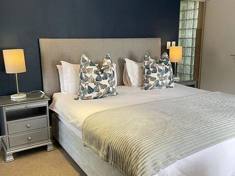 10A399061E2EF4947A4C3C244404BBC8