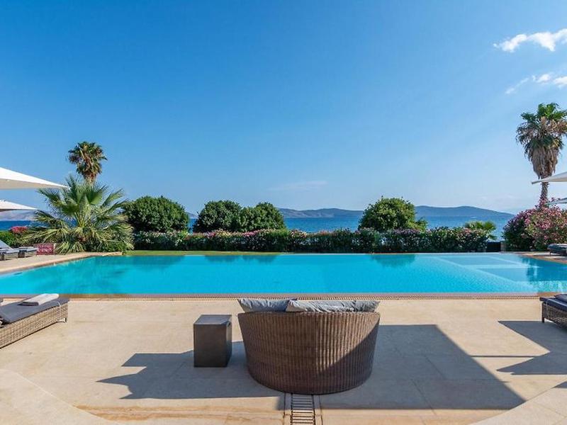 19FB0B5A077D24C668E4F80BD35D8F04