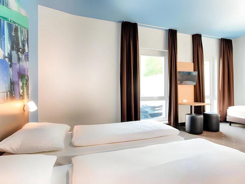 2F3E929EFCF33341044D25D20C8A4615