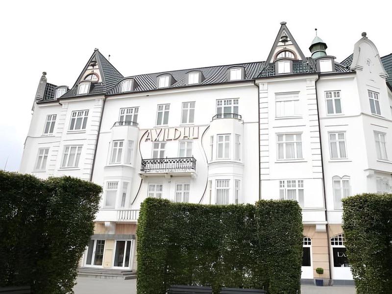 8CECB26A6FFAC1BD68A6C74269005F9F