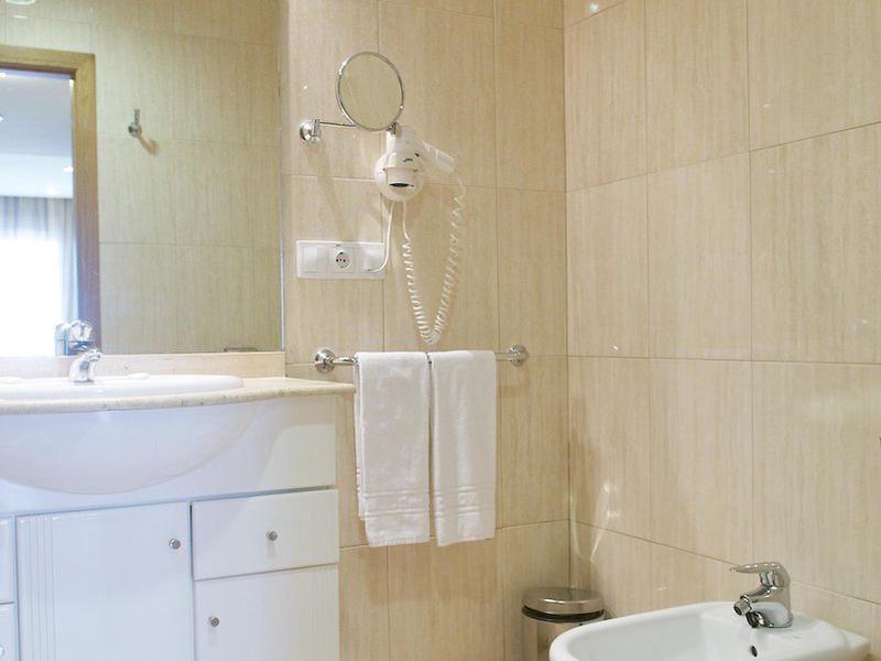 2B43B1EDF18153881D95AB9CEDC3D311