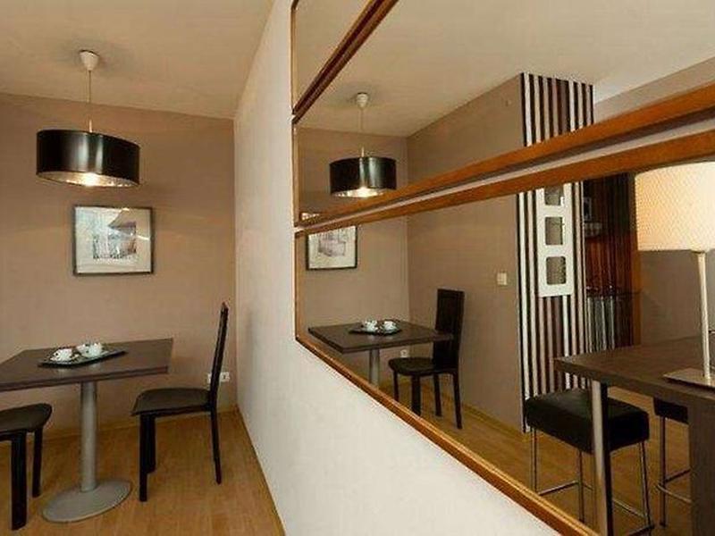 86A853B9580414E8A4C4BAC128435C96