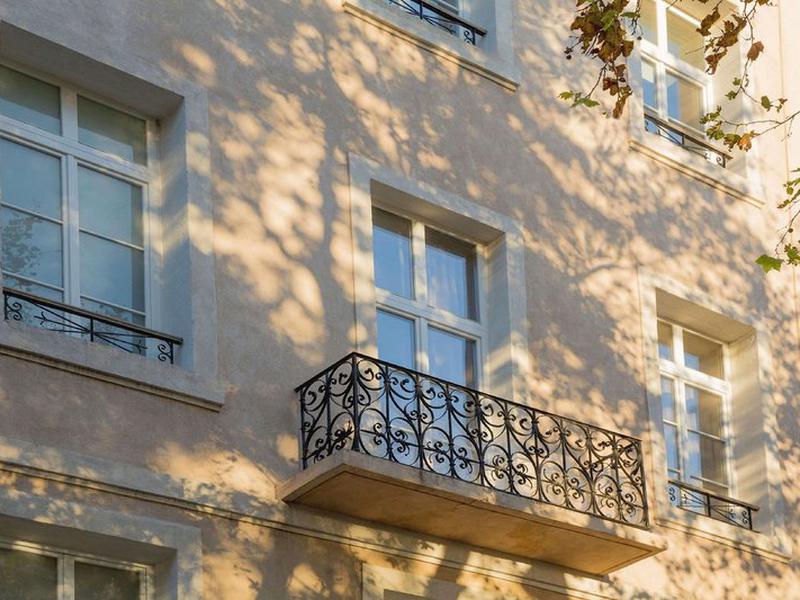 FE21B51AEBD53575433816092B3BCE17