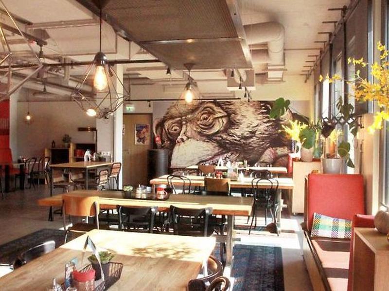 FEAE25635F21FA7470E1F35A23063504