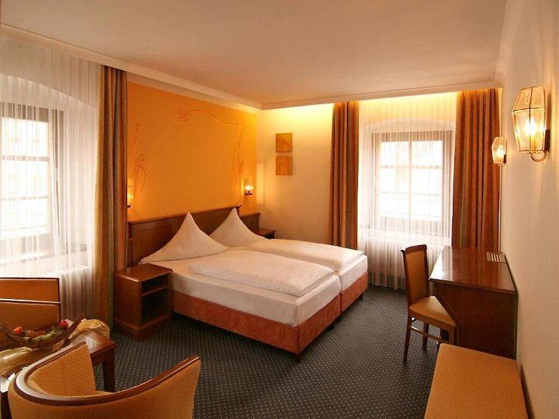 B244E43E348EBC82A20CBC5C2D88E3AC