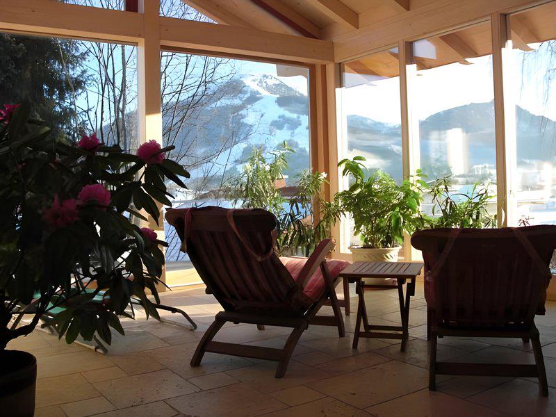 10447A42BD74CD2B9237E8A03E900765