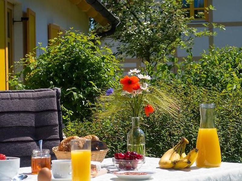 3569E8928A1CDACCC70C73360C106E99