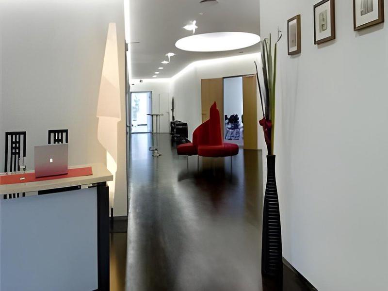 93D19D0D376A819D3BF9C2CC4AD660FA