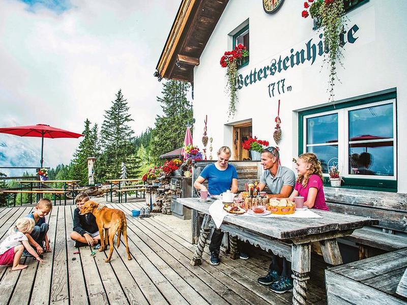 14082777325788DD2A968B1614888C41