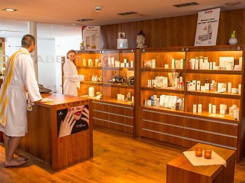 F9A27D5C21BF869360C6724D54B19A67