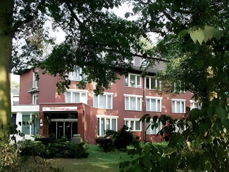 B1295DEC4C5B125A4E75D8BBC82EC1D3