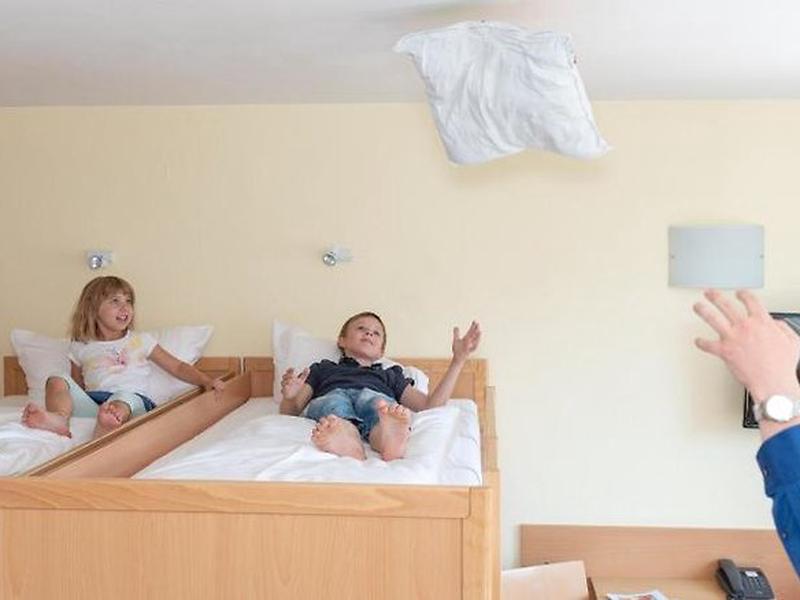 0B22BCD7E06255C51C2DA366306E54F6