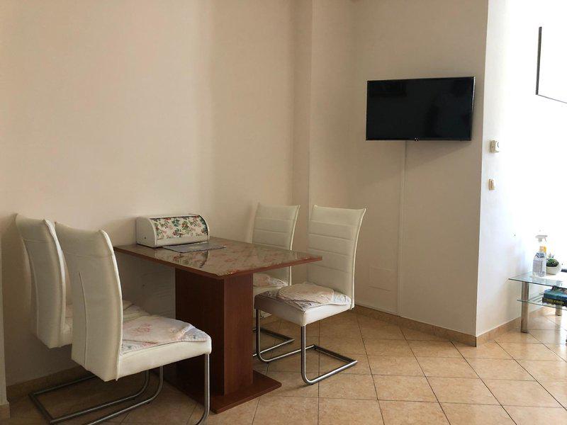 8D6D5843BFA99FDCBE43560CF9BEBEA0