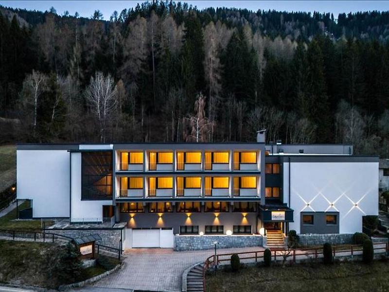 3A6C103E8AB0113386A1C4E6788D1CA0