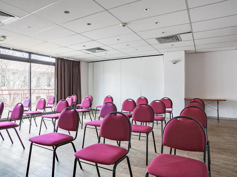 162084DA54AC14834407934973BF83D3