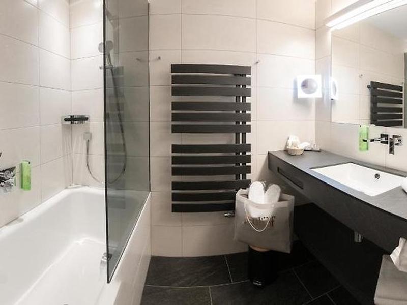 E47BAF54AF266EEDC06DB2BFC077EC95