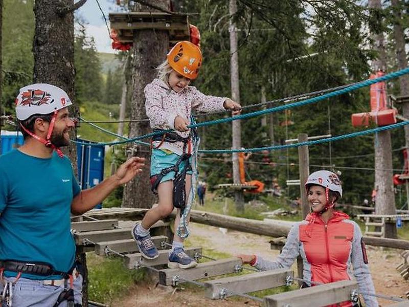 4E20BD4C2781C47F1179741037C3CE0D