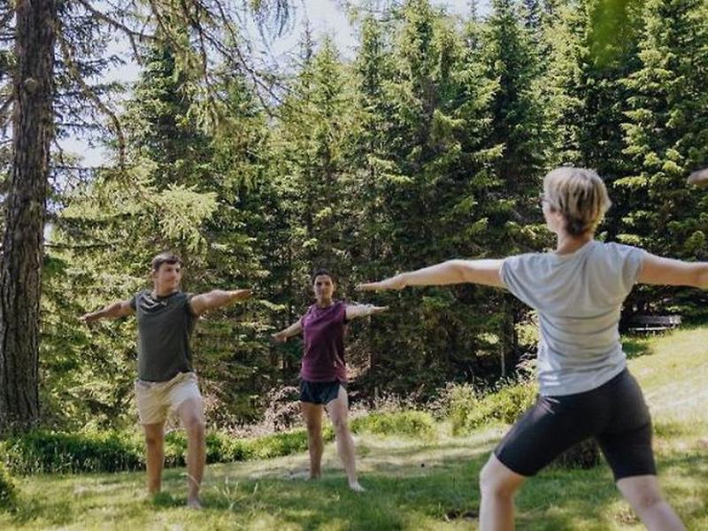 3C1F0306DD4493FABD5150CB114137D9