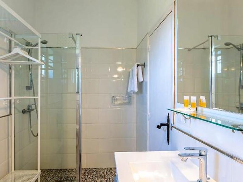 AB08F3A6DB68532E0A16CED840BB6481