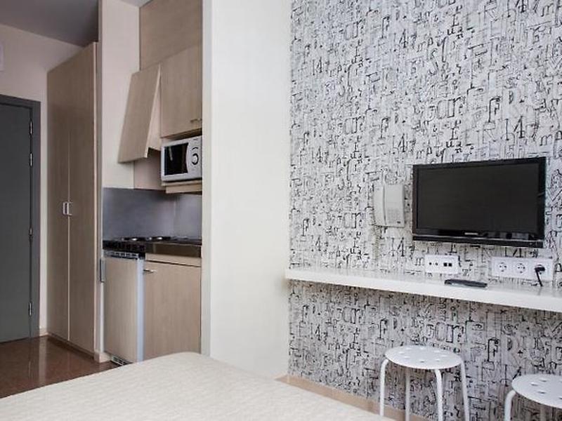 EC20F7D3C7A4953E1A4100D1AFEEF393