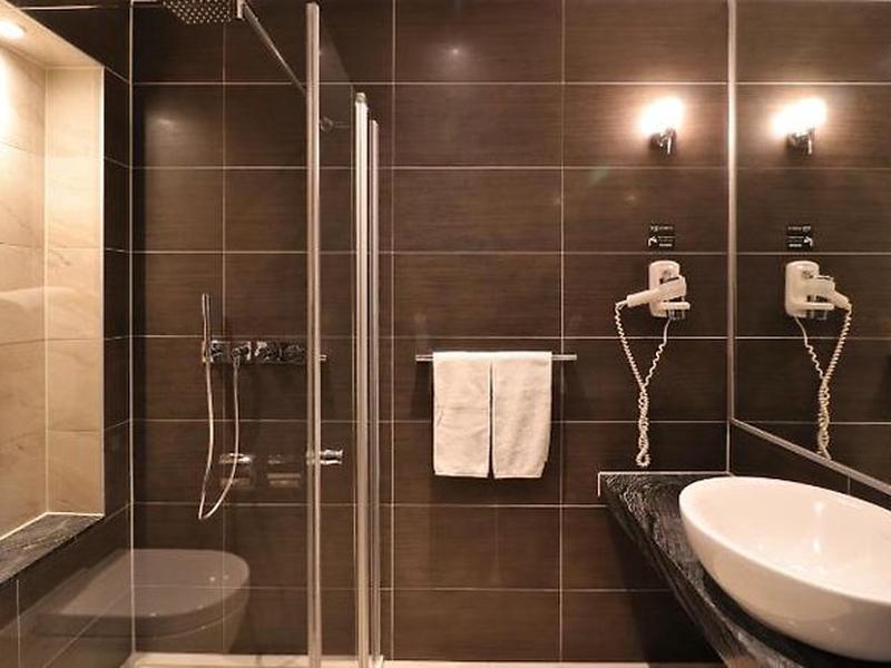 6AF545D715FB1C287FB12ADF51FA24E0