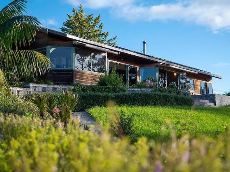 7BB3535DF60986B2C4914F8DAE8895B4