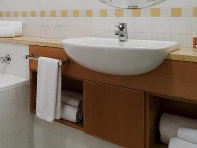 0BA1C49C1AE6F5C67BF3DF81F23E5913