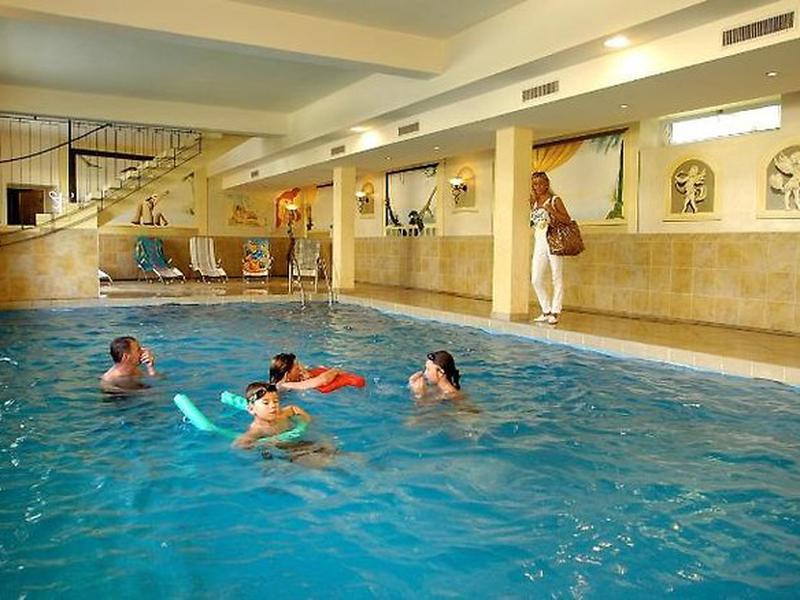 2AB40CFDEAE9D0FBF6411581A45E9701